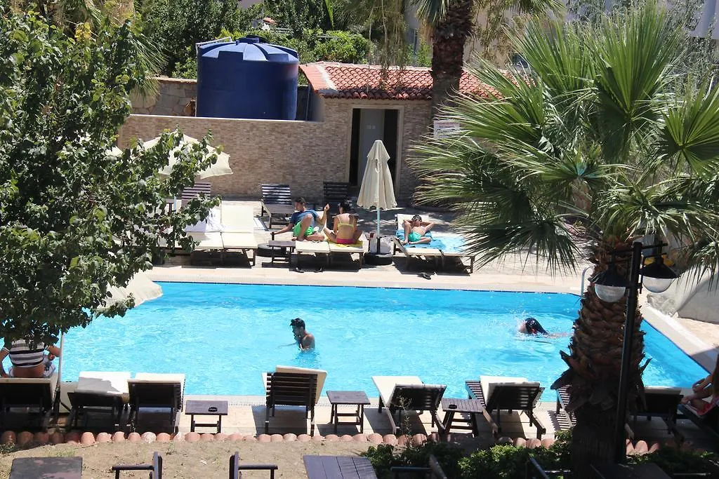 Esat Hotel Kusadasi