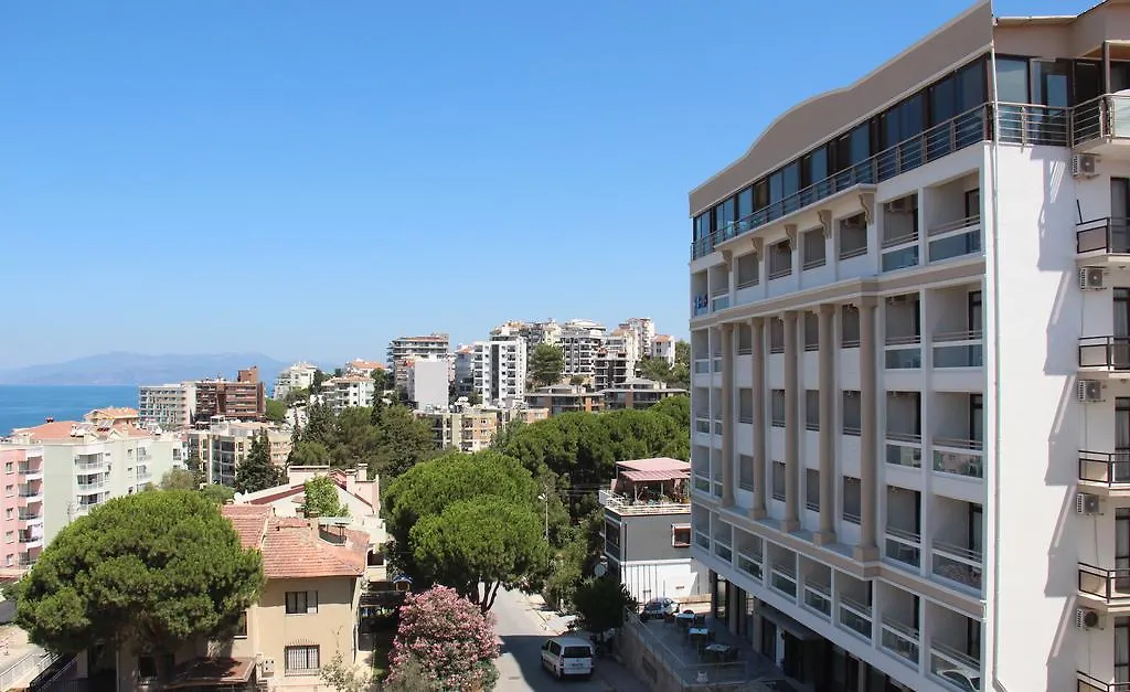 Esat Hotel Kusadasi 3*,