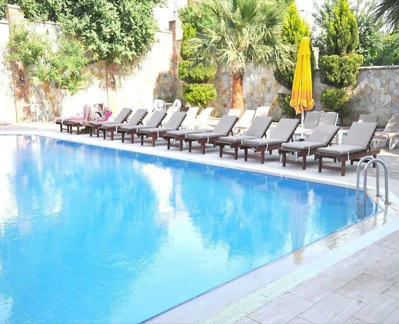 Esat Hotel Kusadasi