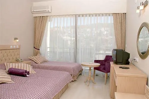 ***  Esat Hotel Kusadasi Turkey