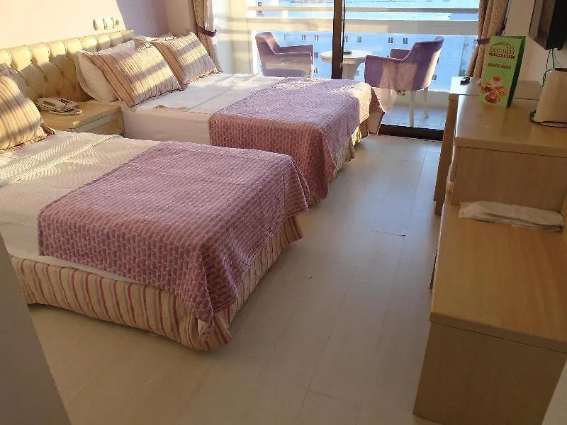 Esat Hotel Kusadasi