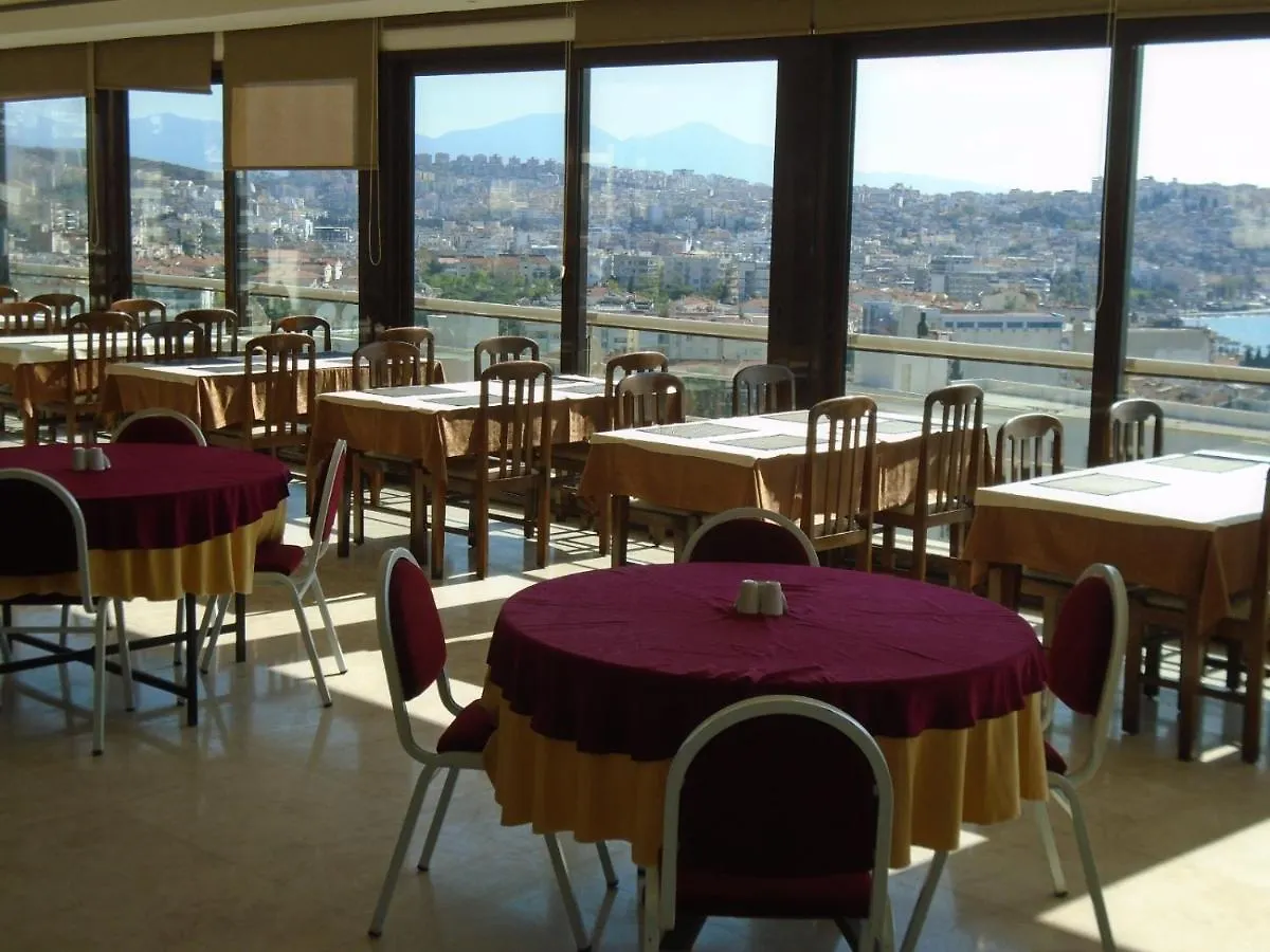 Esat Hotel كوشاداسيه